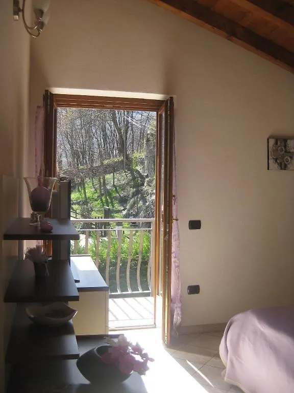 Villetta Nembra Edolo Venkovský dům
